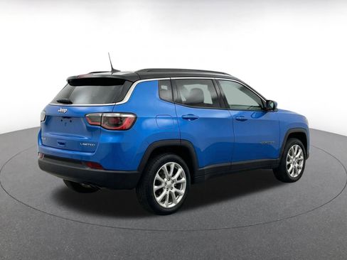 Used 2025 Jeep Compass Limited AWD/4WD image 9