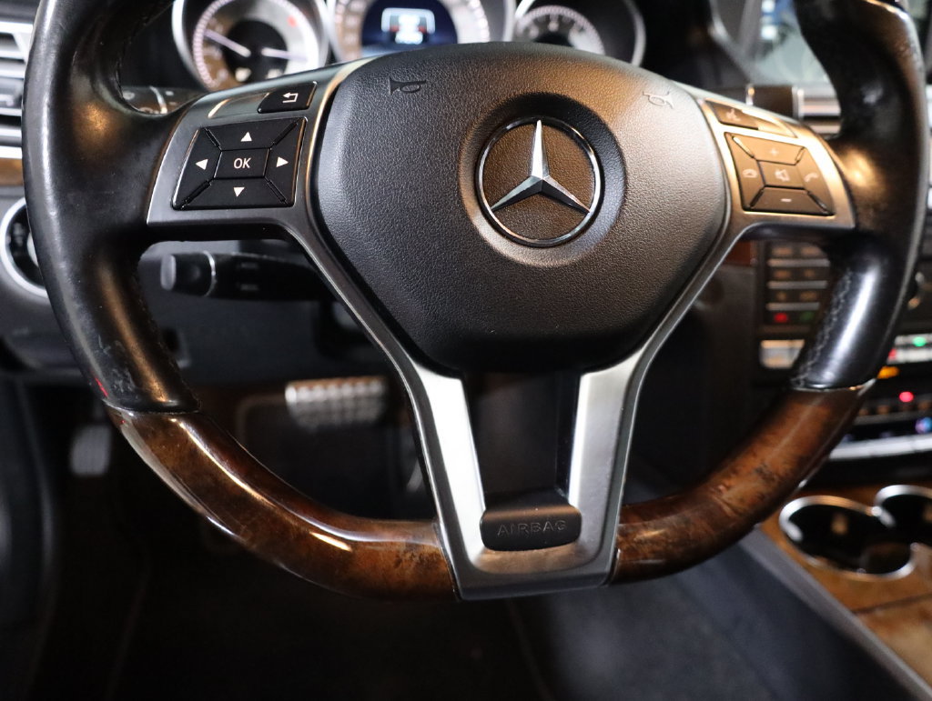 Used 2016 Mercedes-Benz E 400 Cabriolet image 35