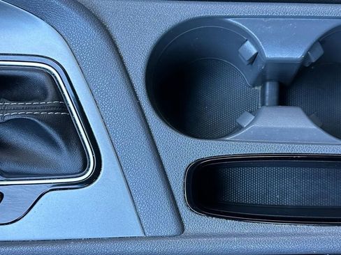 Used 2018 Kia Niro LX image 22