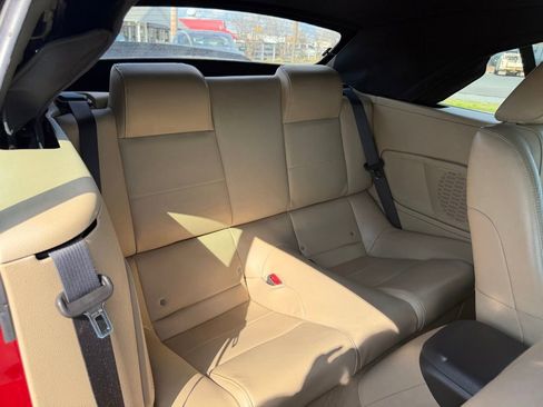 Used 2008 Ford Mustang Convertible image 32