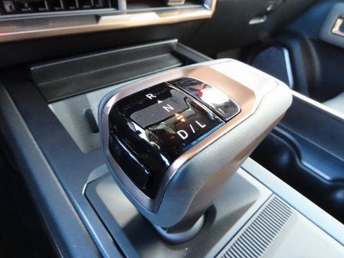 New 2025 GMC Hummer EV 3X w/ Battery Pack, 24 Module Pack image 32