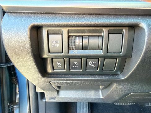 Used 2023 Subaru Crosstrek 2.5i Limited image 34