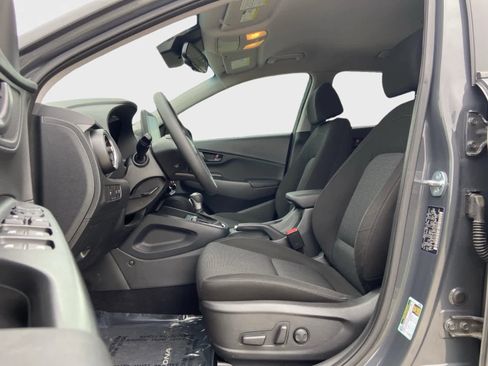Used 2023 Hyundai Kona SEL FWD image 11