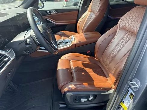 Used 2024 BMW X5 xDrive40i w/ Premium Package AWD/4WD image 8
