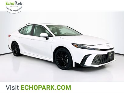 Used 2025 Toyota Camry SE