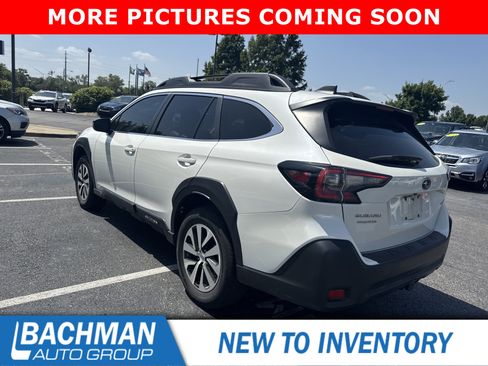 Certified 2024 Subaru Outback Premium AWD/4WD image 8