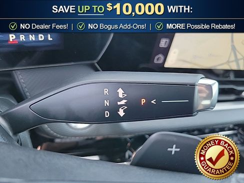 New 2026 Chevrolet Equinox LT w/ Convenience Package II FWD image 29
