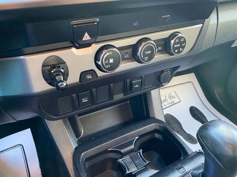 Used 2021 Toyota Tacoma SR image 15