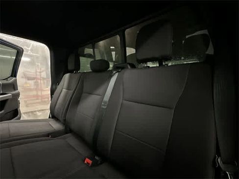 Used 2018 Ford F150 XLT w/ Equipment Group 302A Luxury image 16