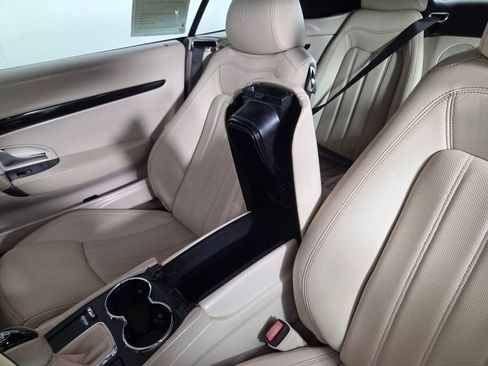 Used 2011 Maserati GranTurismo Convertible RWD image 20