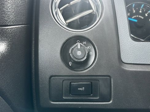 Used 2014 Ford F150 XLT w/ Equipment Group 302A Luxury image 16