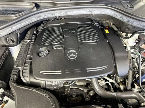 Used 2015 Mercedes-Benz ML 350 4MATIC image 40