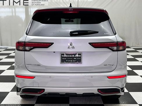 Used 2024 Mitsubishi Outlander Ralliart image 7