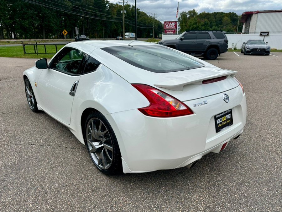Used 2013 Nissan 370Z Coupe w/ Sport Pkg RWD image 8