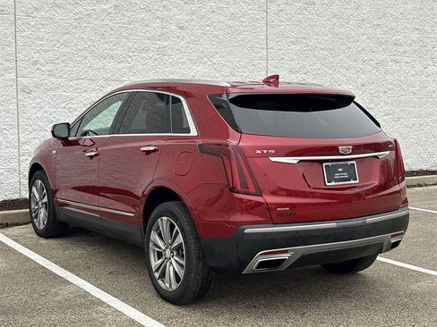 Used 2024 Cadillac XT5 Premium Luxury image 11