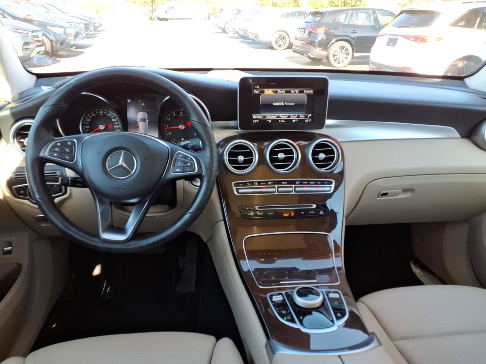 Used 2019 Mercedes-Benz GLC 300 4MATIC image 13