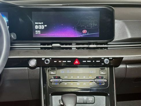 Used 2024 Kia Carnival SX FWD image 14