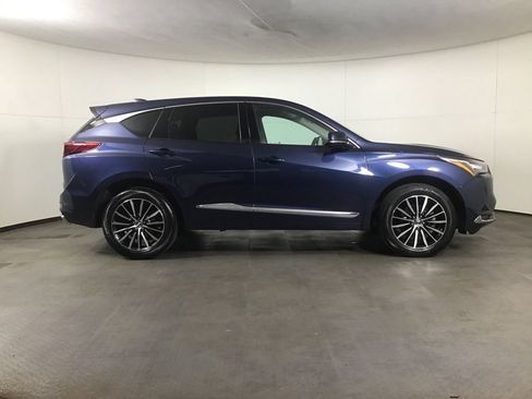 Used 2025 Acura RDX SH-AWD w/ Advance Package image 8