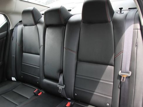 Certified 2025 Nissan Sentra SR w/ SR Premium Package FWD image 29