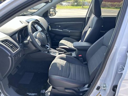 New 2026 Mitsubishi Outlander Sport SE AWD/4WD image 17