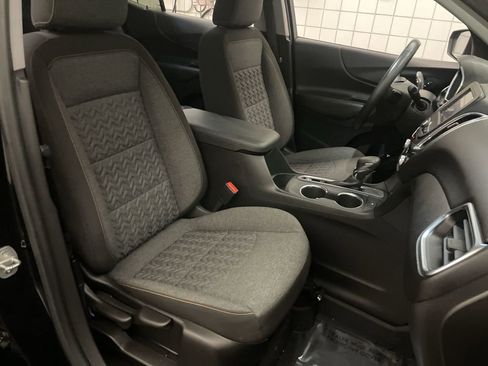 Used 2022 Chevrolet Equinox LT image 21