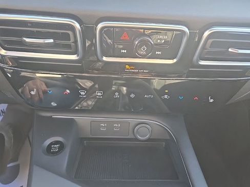 New 2026 Nissan Sentra SR image 20