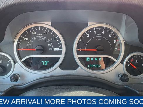 Used 2010 Jeep Wrangler Unlimited Sport image 14