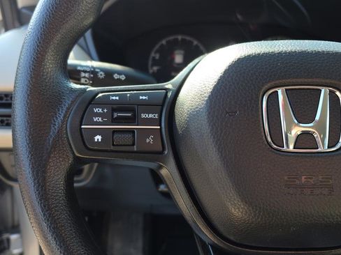 Used 2023 Honda HR-V LX image 21