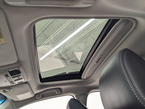 Used 2019 Subaru Outback 2.5i Limited w/ Popular Package #2 image 12