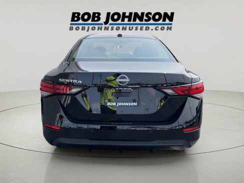 Used 2025 Nissan Sentra SV w/ All-Weather Package FWD image 6