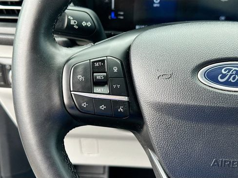 Certified 2024 Ford Escape Active w/ Tech Pack #1 FWD image 12