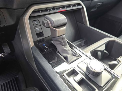 Used 2024 Toyota Tundra SR5 image 34