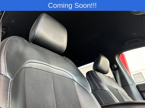 Used 2023 Jeep Grand Cherokee L Laredo AWD/4WD image 19
