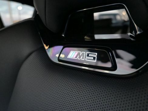 Used 2026 BMW M5 w/ Carbon Package image 21