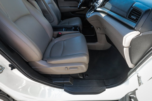 Used 2018 Honda Odyssey EX-L image 50