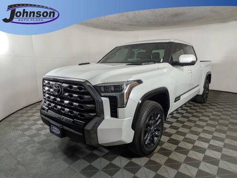 Used 2024 Toyota Tundra Platinum image 1