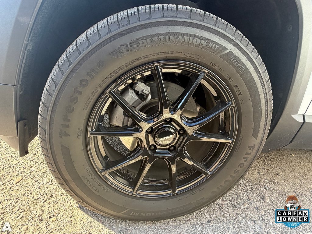Used 2025 Chevrolet Equinox LT FWD image 6