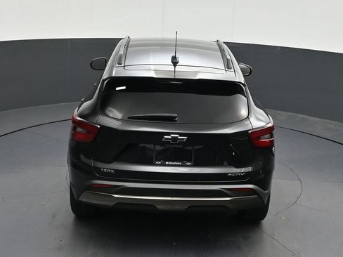 Used 2025 Chevrolet Trax ACTIV w/ Driver Confidence Package FWD image 18