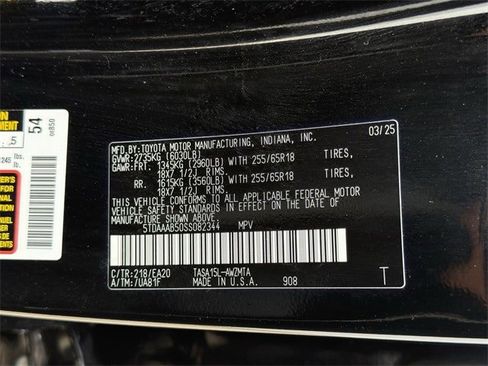 Used 2025 Toyota Grand Highlander AWD image 35