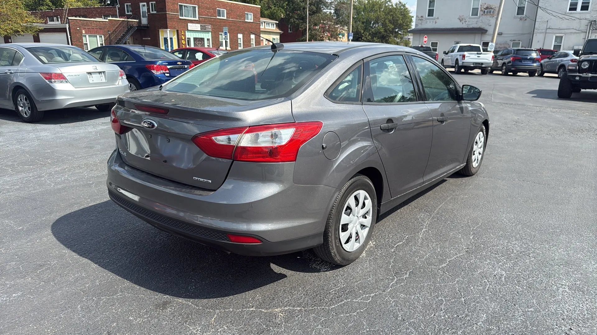 Used 2013 Ford Focus S FWD image 5