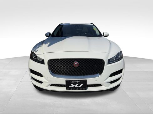 Used 2019 Jaguar F-PACE Premium AWD/4WD image 2