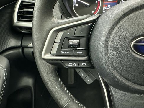 Used 2021 Subaru Forester Limited image 27