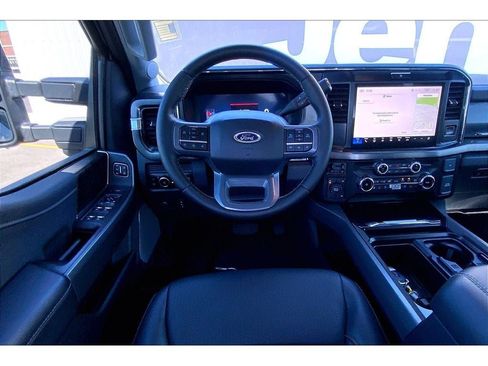 Used 2026 Ford F450 Lariat AWD/4WD image 5