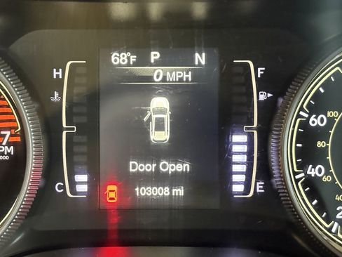 Used 2018 Jeep Cherokee Latitude image 15