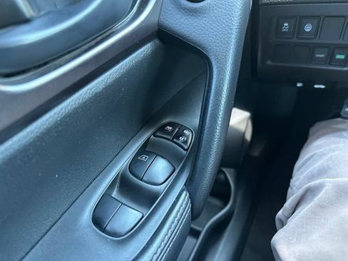 Used 2021 Nissan Rogue Sport S FWD image 36