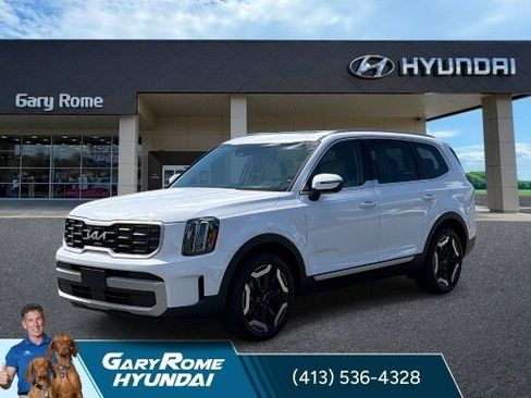 Used 2023 Kia Telluride S w/ S Sunroof Package AWD/4WD image 1