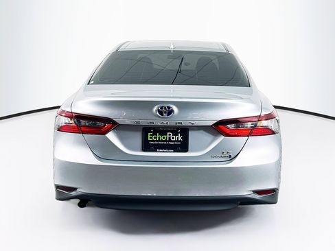 Used 2023 Toyota Camry LE image 7