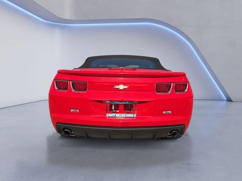 Used 2013 Chevrolet Camaro LT RWD image 4