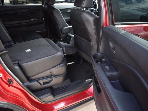 Used 2023 Honda Passport EX-L image 17