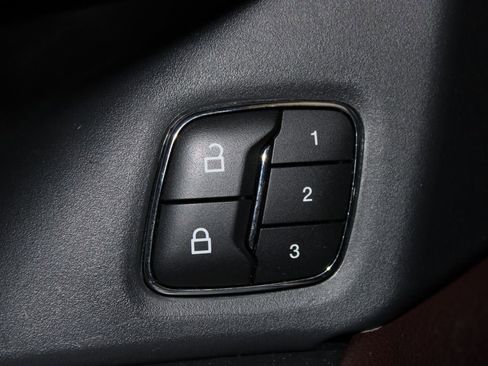 Used 2024 Ford Expedition Max Limited image 55